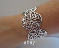 925 STERLING SILVER FLOWER FILIGREE OUTLINE BANGLE BRACELET With 2 CT ACCENTS