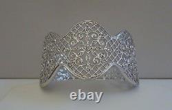 925 STERLING SILVER FLOWER FILIGREE OUTLINE BANGLE BRACELET With 2 CT ACCENTS