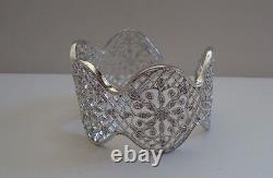 925 STERLING SILVER FLOWER FILIGREE OUTLINE BANGLE BRACELET With 2 CT ACCENTS
