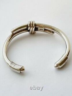 Beautiful Quality Sterling Silver heavy Bangle 24gr
