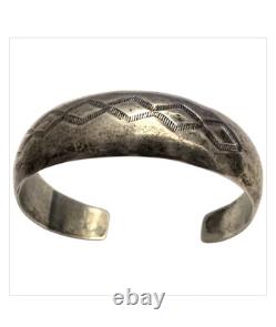 Collectible VINTAGE HOPI STERLING SILVER BRACELET