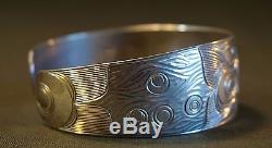 Large Native American Pacific NW BC Sterling Silver Bracelet King Salmon Brother