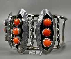 Large Vintage Zuni Sterling Silver Coral Snake Eye Shadowbox Cuff Bracelet OLD