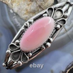 Native American Sterling Silver Oval Pink Conch Decorated Bracelet For Women