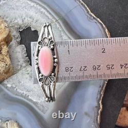 Native American Sterling Silver Oval Pink Conch Decorated Bracelet For Women
