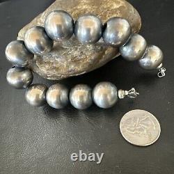 Navajo Pearl 18mm Round Beads 9 Sterling Silver Bracelet 17161