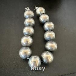 Navajo Pearl 18mm Round Beads 9 Sterling Silver Bracelet 17161