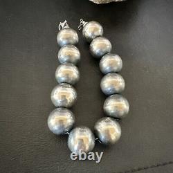 Navajo Pearl 18mm Round Beads 9 Sterling Silver Bracelet 17161