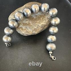 Navajo Pearl 18mm Round Beads 9 Sterling Silver Bracelet 17161