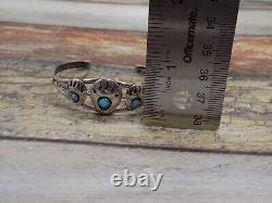 Navajo Turquoise Cuff Bracelet Bear Paw Claws Sterling Silver Dainty Small 8.2gr