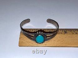 Solid Sterling Silver Native American NAVAJO Natural Turquoise Bracelet 2.5