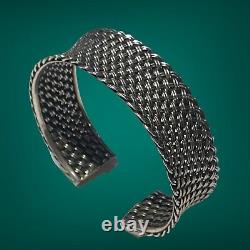 Sterling Silver woven design cuff Bracelet handcrafted in Bali 32.8 Grams 6.5+1