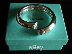 Tiffany & Co Paloma Picasso Sterling Silver Tenderness Heart Bangle Bracelet Box