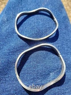 Vintage. 925 Sterling Silver Hinged Bangle Wave Bracelets