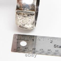 Vintage Sterling Silver Floral Hinged Bangle Bracelet Elegant Etched Design